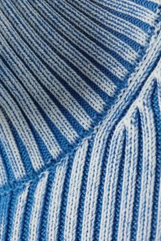 Cárdigan con cuello alto y cremallera, lavado – Azul lavado