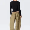 Cárdigan con cuello en V fruncido de Belle B – Negro