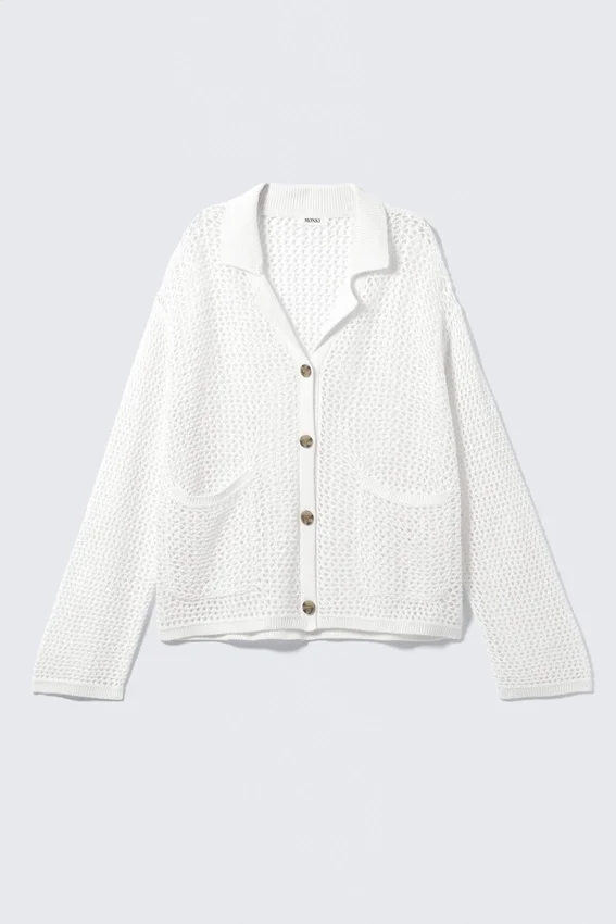Cárdigan de punto abierto con botones – Blanco polvoriento Cárdigan de punto abierto con botones – Blanco polvoriento