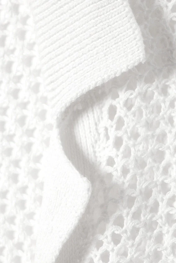 Cárdigan de punto abierto con botones – Blanco polvoriento Cárdigan de punto abierto con botones – Blanco polvoriento