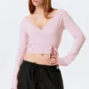 Cárdigan de punto cruzado con cuello en V – Rosa claro Cárdigan de punto cruzado con cuello en V – Rosa claro