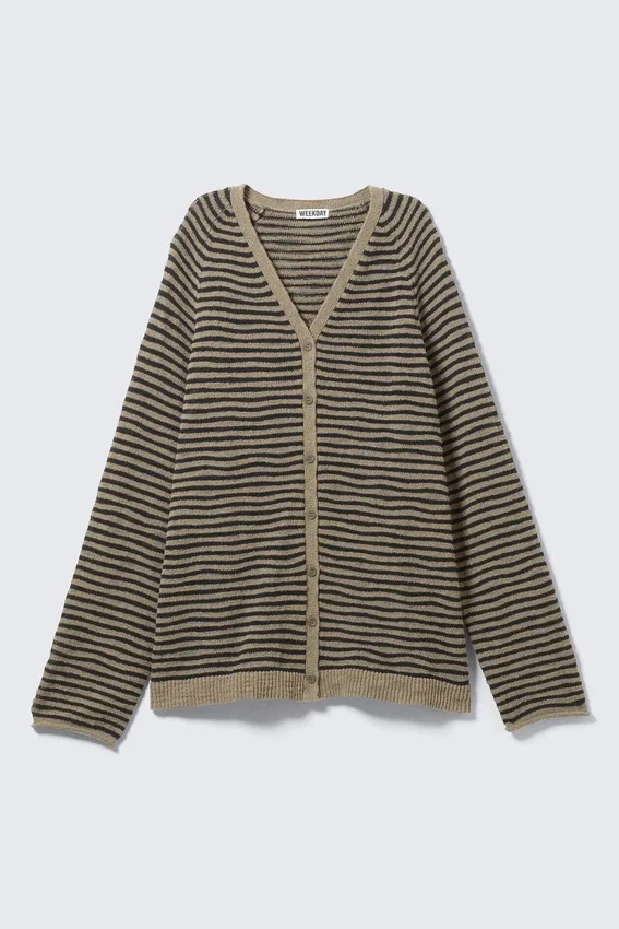 Cárdigan de punto holgado con cuello en V – Beige – Rayas negras Cárdigan de punto holgado con cuello en V – Beige – Rayas negras