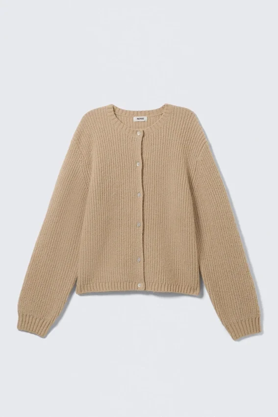 Cárdigan de punto suave – Beige Cárdigan de punto suave – Beige