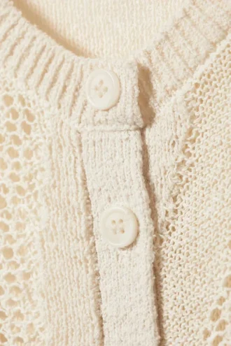 Cárdigan de punto texturado de corte entallado – Blanco roto