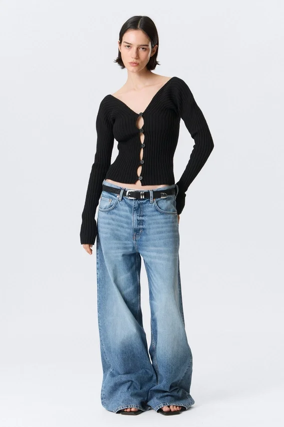 Cárdigan de punto tupido con cuello en V – Negro Cárdigan de punto tupido con cuello en V – Negro