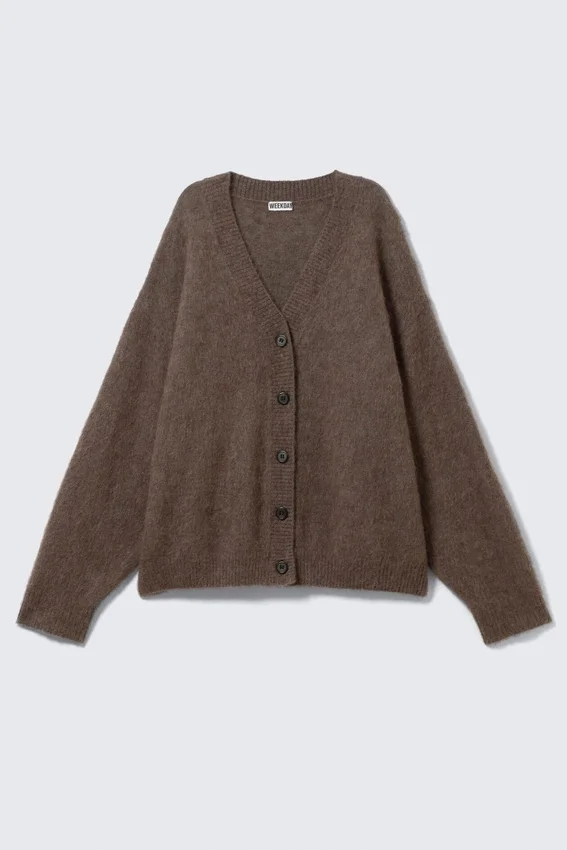 Cárdigan holgado de mezcla de mohair con cuello en V – Marrón oscuro jaspeado Cárdigan holgado de mezcla de mohair con cuello en V – Marrón oscuro jaspeado