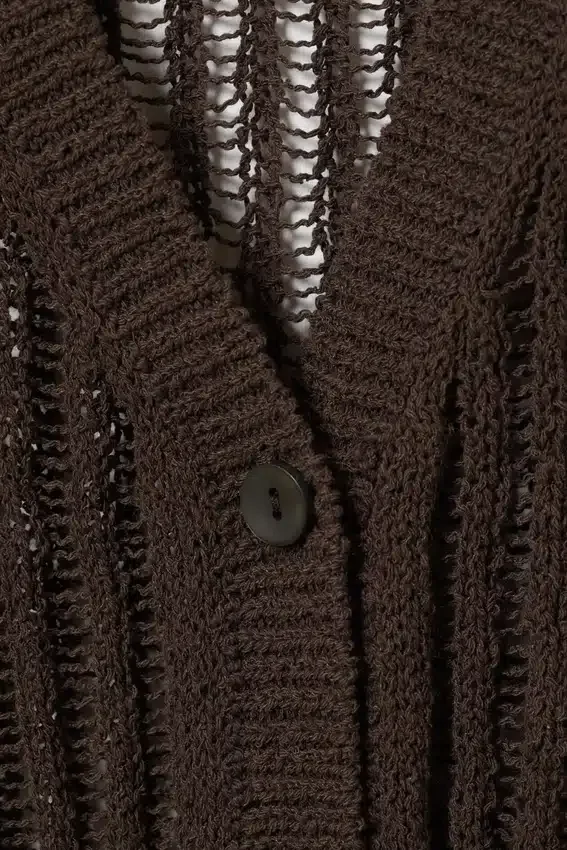 Cárdigan largo de punto abierto con cuello en V – Marrón oscuro Cárdigan largo de punto abierto con cuello en V – Marrón oscuro