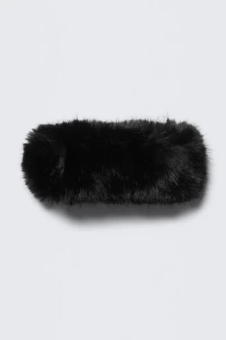Diadema de piel sintética suave – Negro