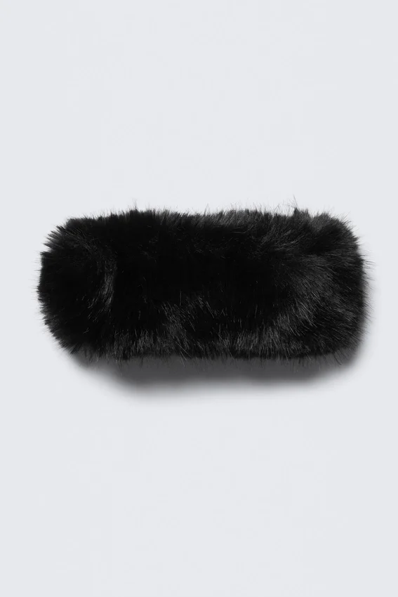 Diadema de piel sintética suave – Negro Diadema de piel sintética suave – Negro
