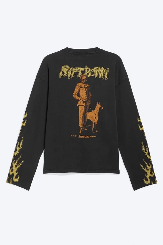 Estupenda camiseta de manga larga con estampados y corte recto – Negro – Riftborn Estupenda camiseta de manga larga con estampados y corte recto – Negro – Riftborn