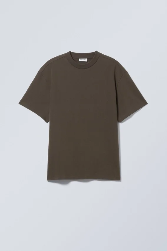 Estupenda camiseta de peso grueso – Marrón oscuro Estupenda camiseta de peso grueso – Marrón oscuro
