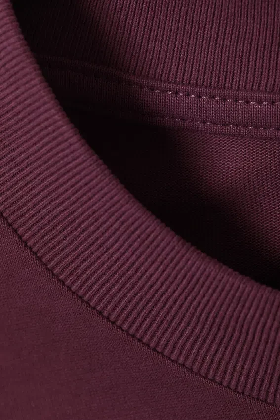 Estupenda camiseta de peso grueso – Rosa oscuro Estupenda camiseta de peso grueso – Rosa oscuro