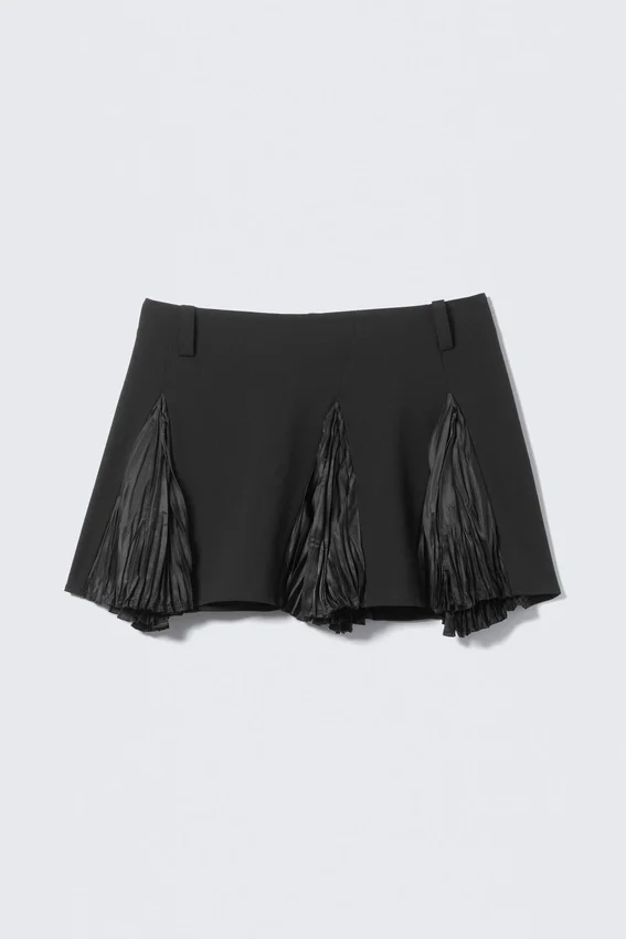 Falda con inserción plisada – Negro Falda con inserción plisada – Negro