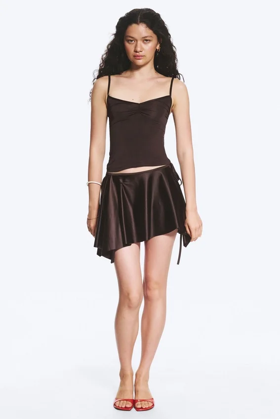 Falda cruzada asimétrica – Marrón oscuro Falda cruzada asimétrica – Marrón oscuro