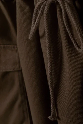 Falda de sarga utilitaria – Marrón oscuro