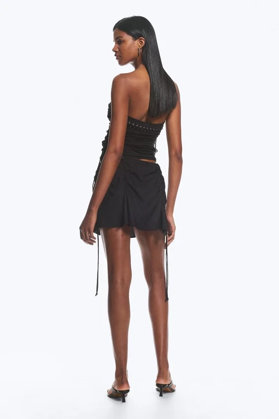 Falda fruncida – Negro Falda fruncida – Negro