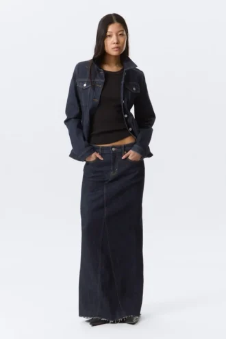 Falda larga ajustada de denim de talle bajo – Blue Rinse – Azul oscuro