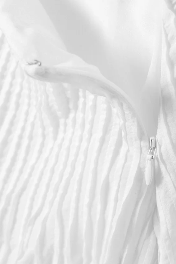 Falda larga plisada de talle medio – Blanca Falda larga plisada de talle medio – Blanca
