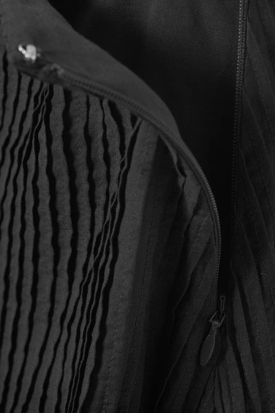 Falda larga plisada de talle medio – Gris oscuro Falda larga plisada de talle medio – Gris oscuro