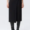 Falda lápiz de talle medio con hebillas laterales Faustina C – Negro