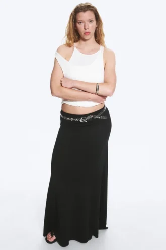 Falda maxi de talle medio y corte ancho – Negro