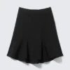 Falda midi acampanada de talle medio – Negro Falda midi acampanada de talle medio – Negro