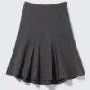 Falda midi ajustada con volumen – Rayas gris oscuro