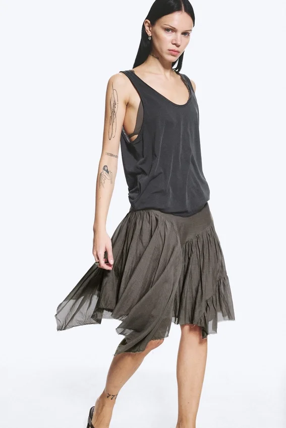 Falda midi asimétrica de algodón – Gris topo oscuro Falda midi asimétrica de algodón – Gris topo oscuro