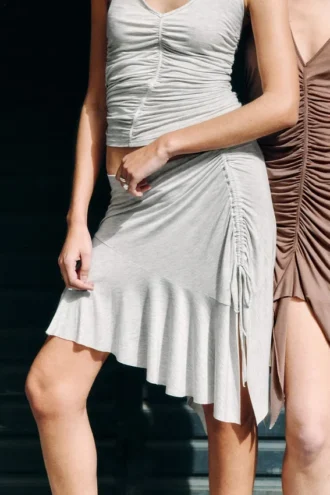 Falda midi asimétrica – Gris claro jaspeado