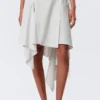 Falda midi cruzada asimétrica de talle medio – Beige claro Falda midi cruzada asimétrica de talle medio – Beige claro