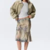 Falda midi de corte sirena de talle bajo – Beige – Estampado de piel de serpiente Falda midi de corte sirena de talle bajo – Beige – Estampado de piel de serpiente