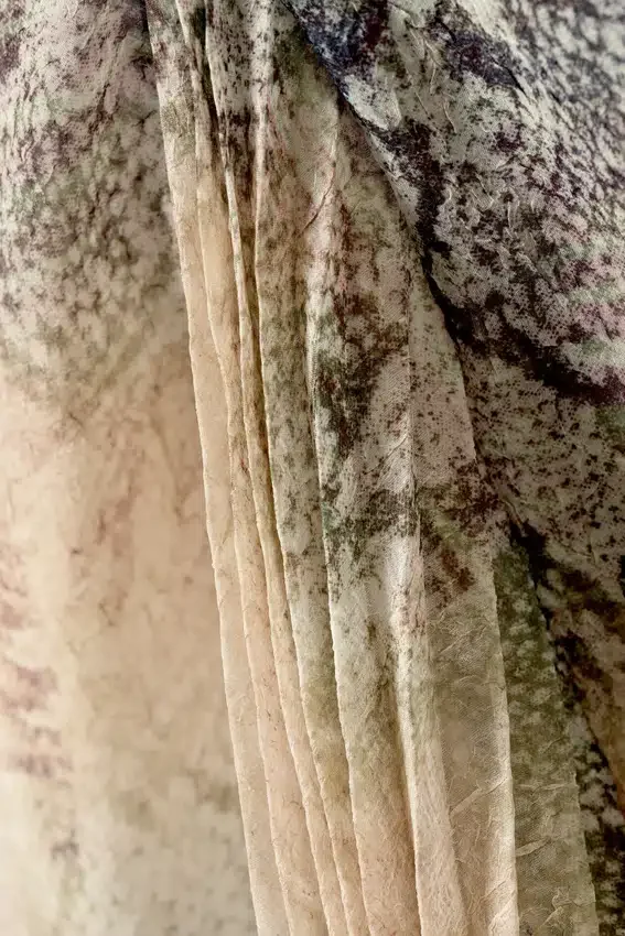 Falda midi de corte sirena de talle bajo – Beige – Estampado de piel de serpiente Falda midi de corte sirena de talle bajo – Beige – Estampado de piel de serpiente