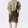 Falda midi de malla con pedrería de Yulia B – Verde caqui – Pedrería Falda midi de malla con pedrería de Yulia B – Verde caqui – Pedrería