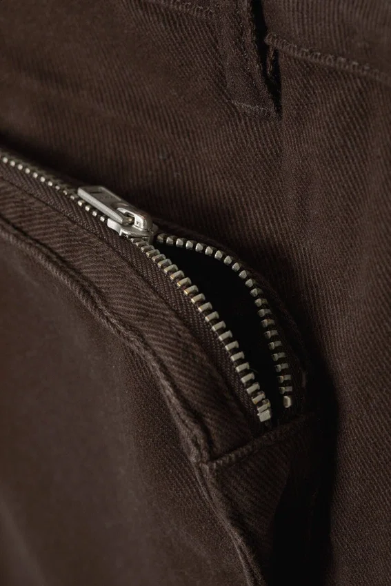 Falda-pantalón cruzada asimétrica de sarga de algodón – Marrón oscuro Falda-pantalón cruzada asimétrica de sarga de algodón – Marrón oscuro