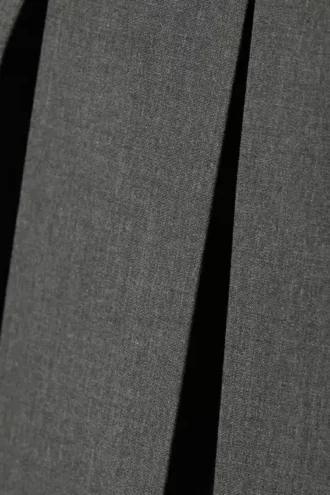 Falda plisada de talle bajo – Gris oscuro