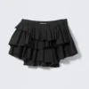Falda plisada en capas – Negra