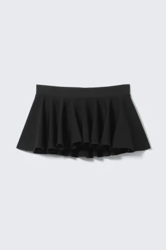 Faldita-pantalón acampanada de talle bajo – Negro