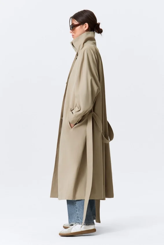Gabardina de corte holgado con cuello de embudo – Beige Gabardina de corte holgado con cuello de embudo – Beige