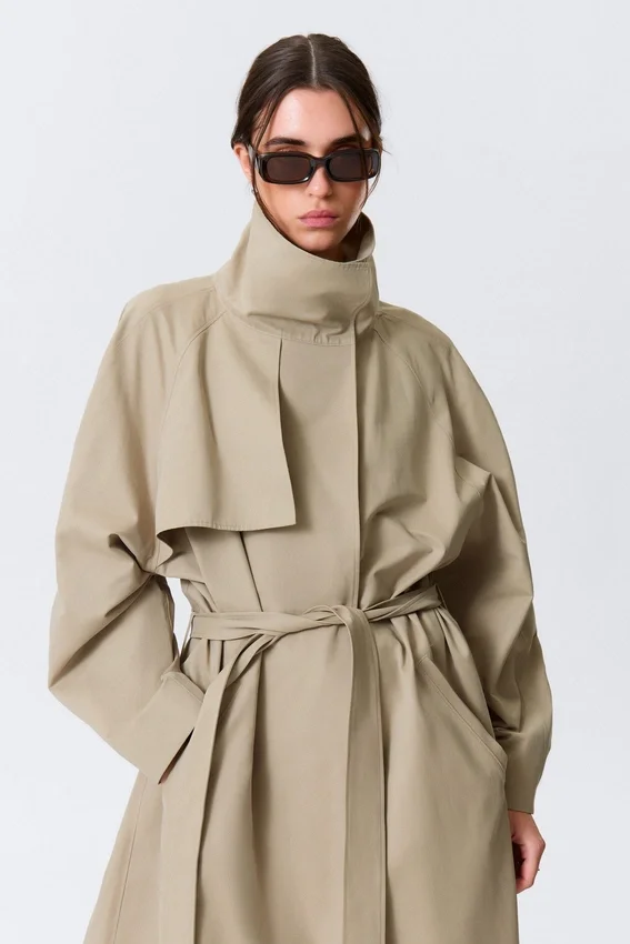 Gabardina de corte holgado con cuello de embudo – Beige Gabardina de corte holgado con cuello de embudo – Beige