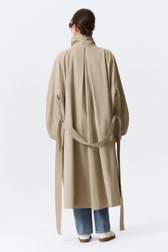 Gabardina de corte holgado con cuello de embudo – Beige Gabardina de corte holgado con cuello de embudo – Beige