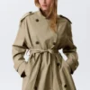 Gabardina oversize de lona con doble botonadura – Beige Gabardina oversize de lona con doble botonadura – Beige
