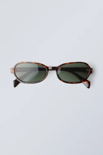 Gafas de sol con montura ovalada fina – Estampado de carey