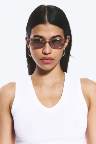 Gafas de sol con montura ovalada fina – Greige – Lentes grises