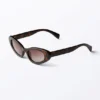 Gafas de sol de ojo de gato con alas – Carey – Lentes tintadas en rojo