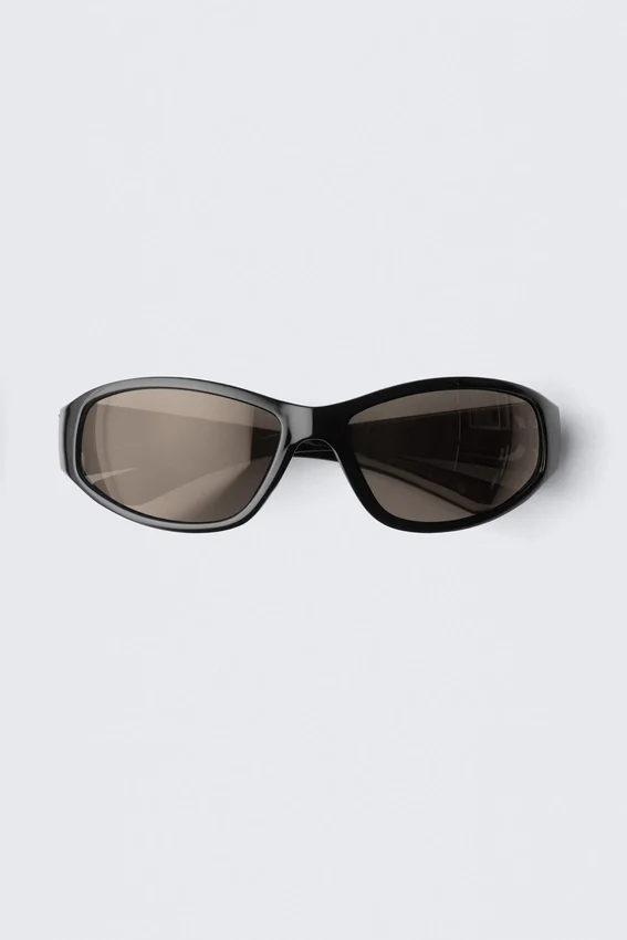 Gafas de sol envolventes – Negro – Lentes negras Gafas de sol envolventes – Negro – Lentes negras