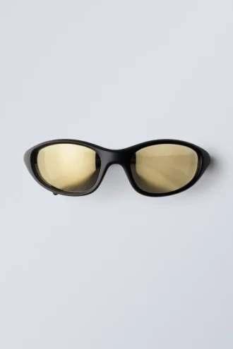 Gafas de sol ovaladas deportivas – Negras con lentes doradas