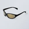 Gafas de sol ovaladas deportivas – Negras con lentes doradas Gafas de sol ovaladas deportivas – Negras con lentes doradas