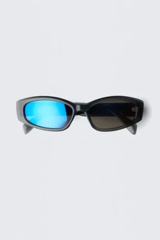 Gafas de sol unisex con montura curvada – Gris oscuro – Lentes azules
