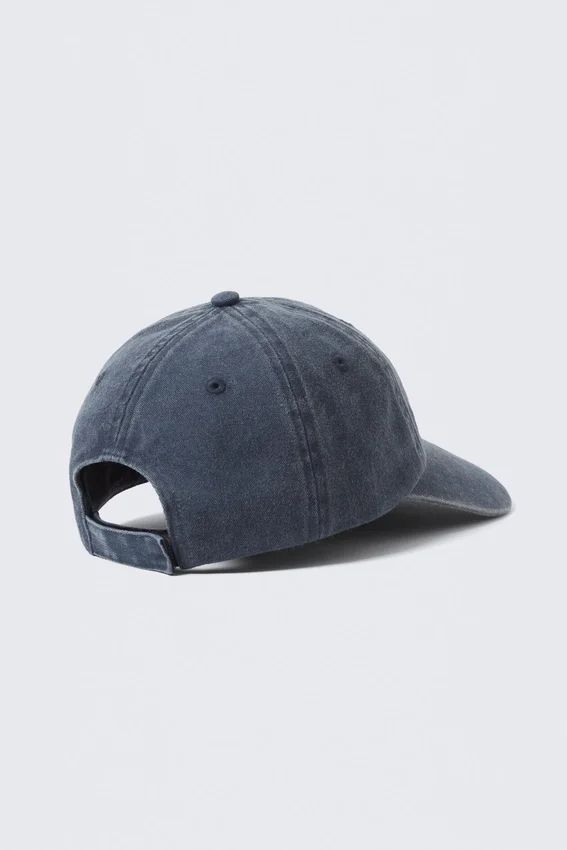 Gorra bordada – Azul oscuro Gorra bordada – Azul oscuro