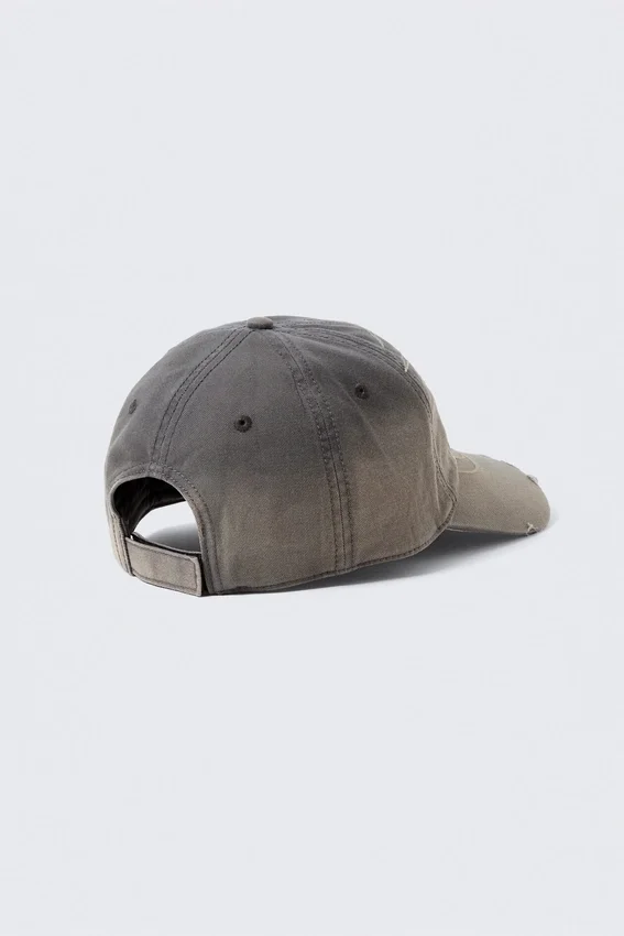 Gorra de béisbol bordada – Gris oscuro Gorra de béisbol bordada – Gris oscuro